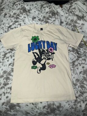 Lucky Day Graphic Skunk As Colour Brand T-Shirt